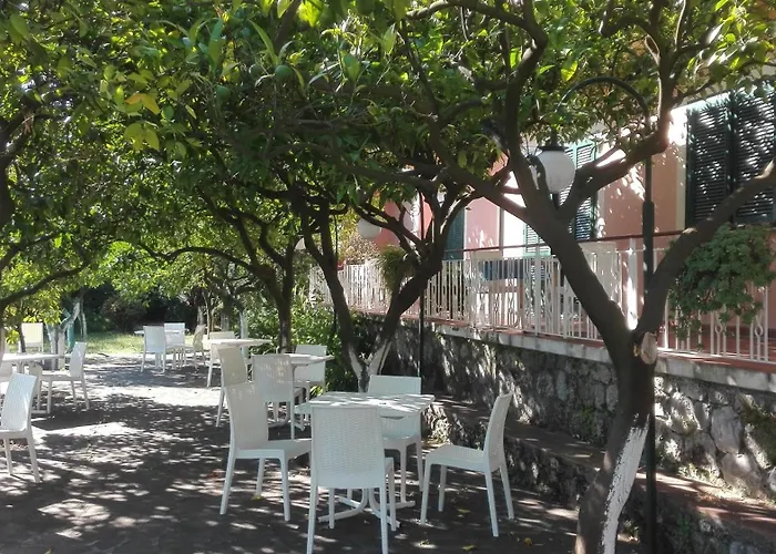 Hotel Villa Degli Aranci
