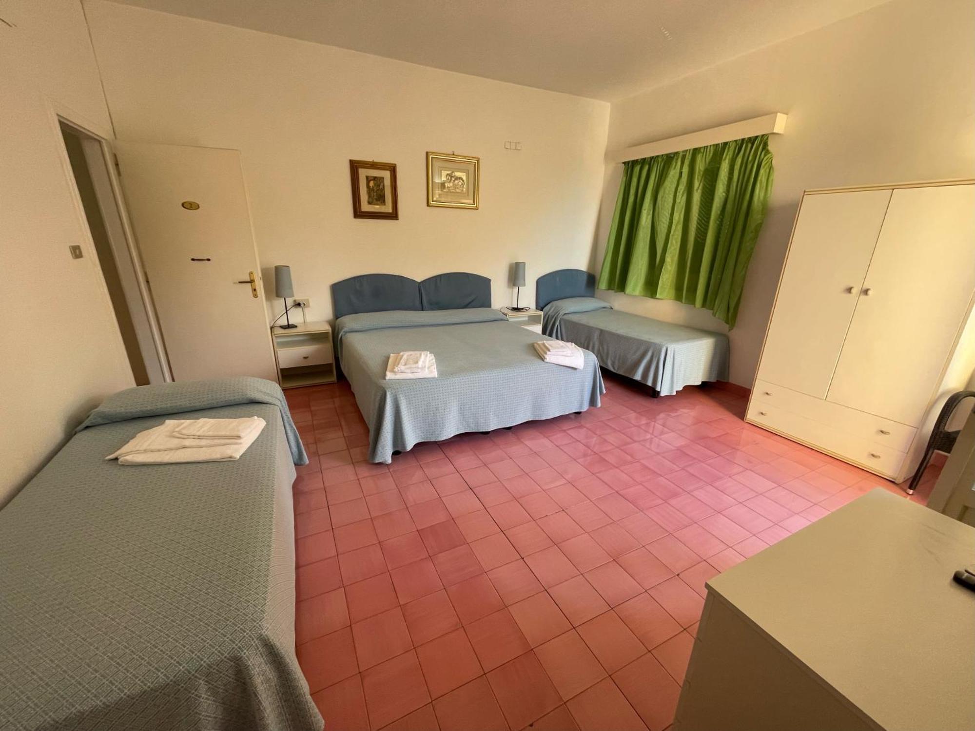 Hotel Degli Aranci 3*