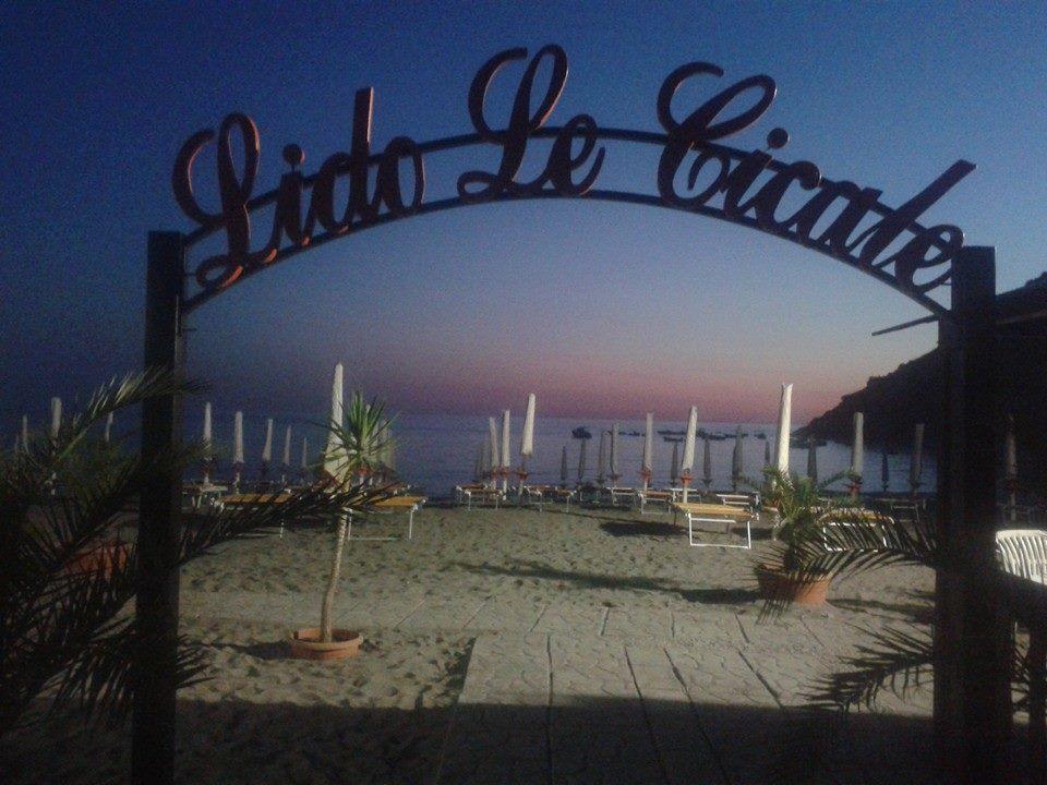 Degli Aranci 3*